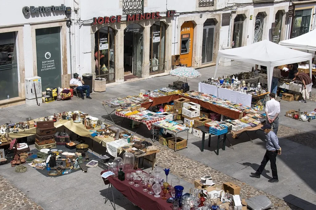 Flea market at Praça do Comércio in Coimbra.