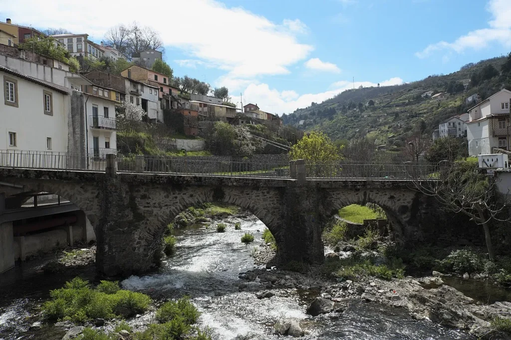 Rio Fervença / Zone of Tanneries