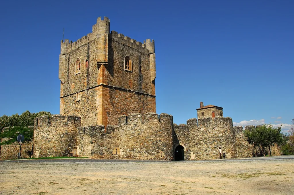 General view of Bragança Castle.