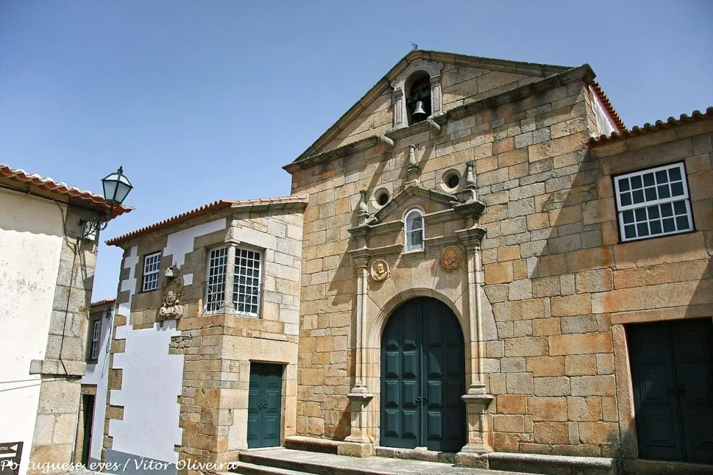 Vitor Oliveira, CC BY-SA 2.0 https://creativecommons.org/licenses/by-sa/2.0, via Wikimedia Commons