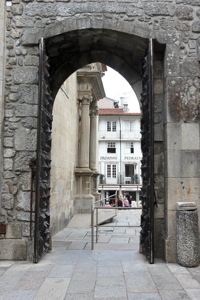 View of the Sé de Braga.
