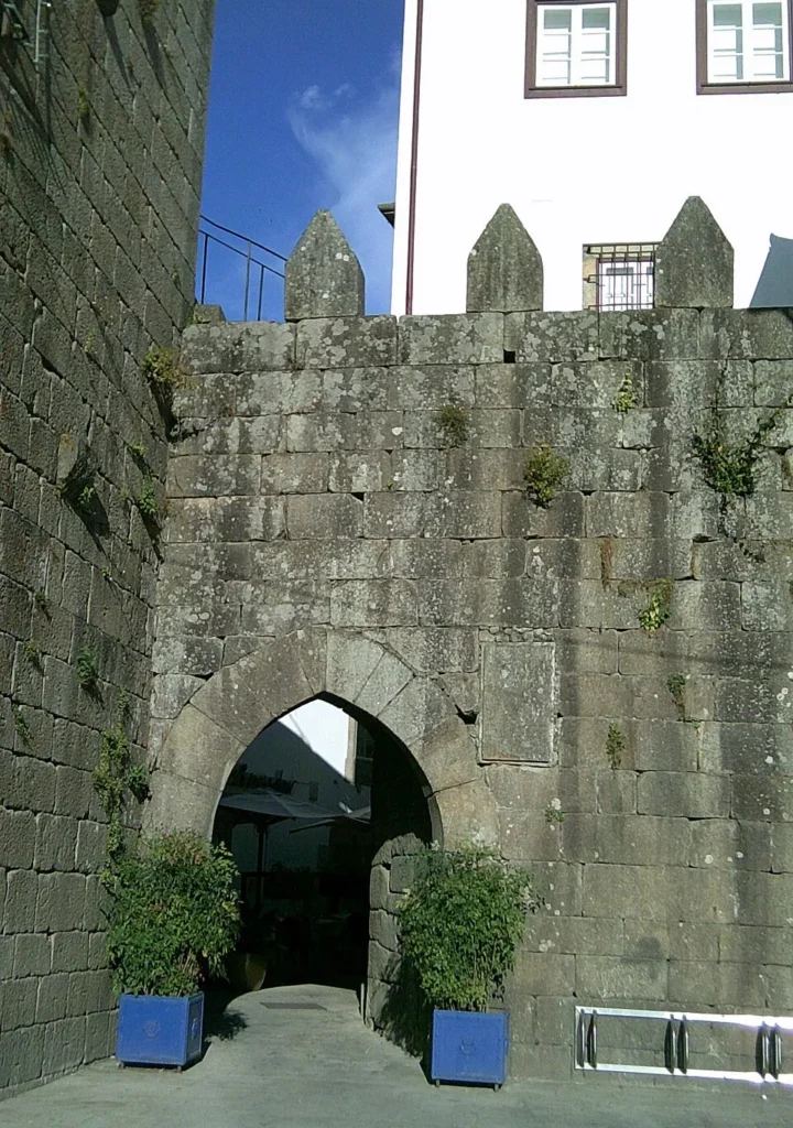 Arco da Porta Nova in Ponte de Lima.