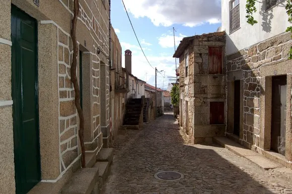 Jewish Street of Medelim